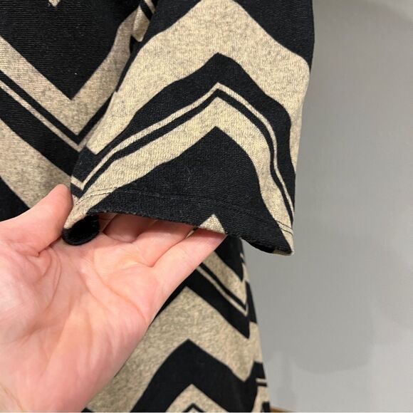 Racers long sleeve zig zag print a-line sweater dress size M Medium - Picture 4 of 12